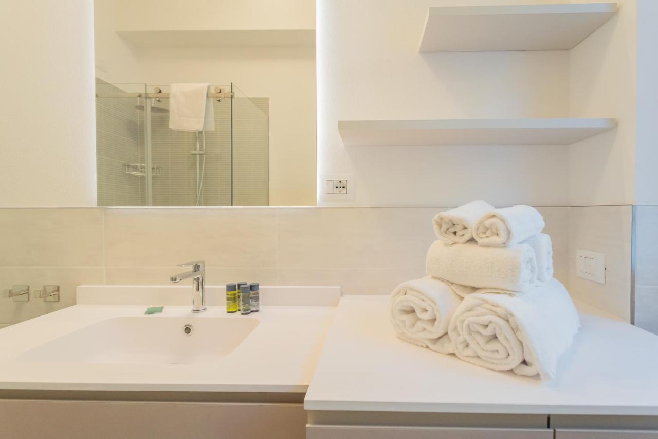 White Lake View Apartment By Rent All Como Eksteriør bilde